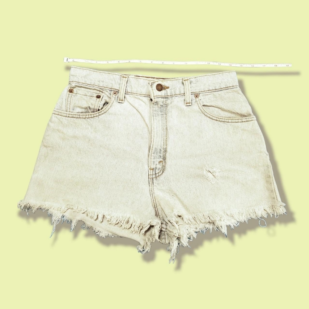 Vintage LEVI STRAUSS High waisted shorts